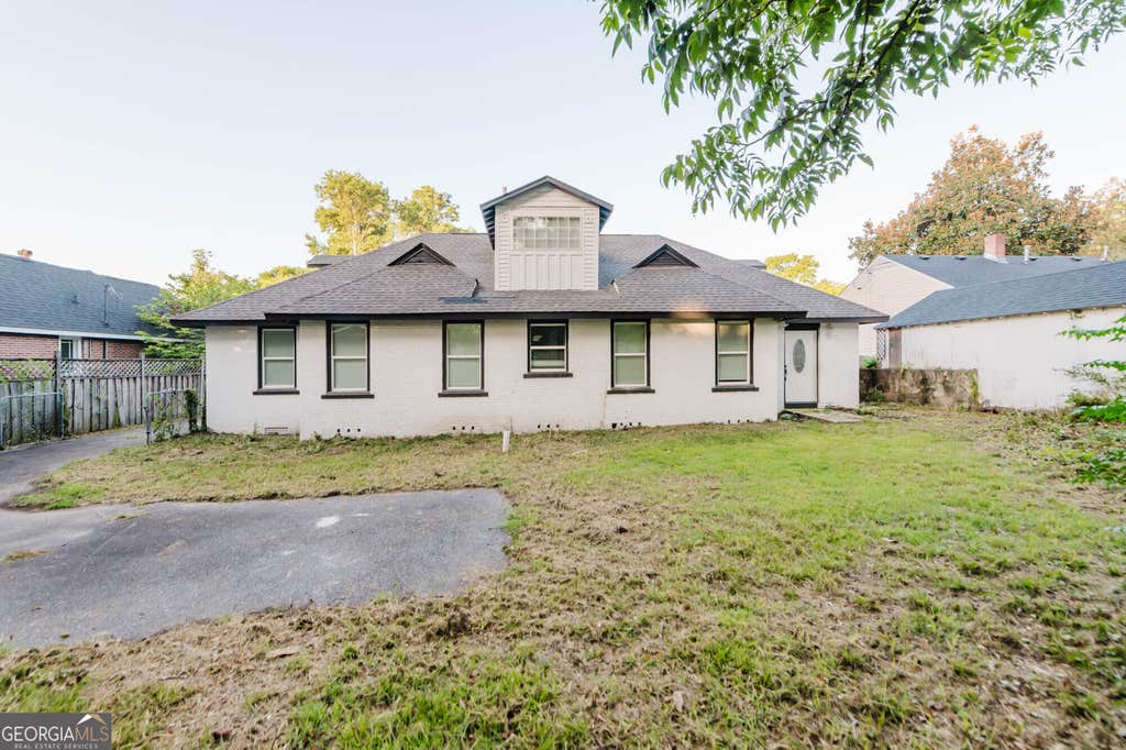 Photo of 3747 Berkley Drive, Macon, GA 31204 (MLS # 10823076)