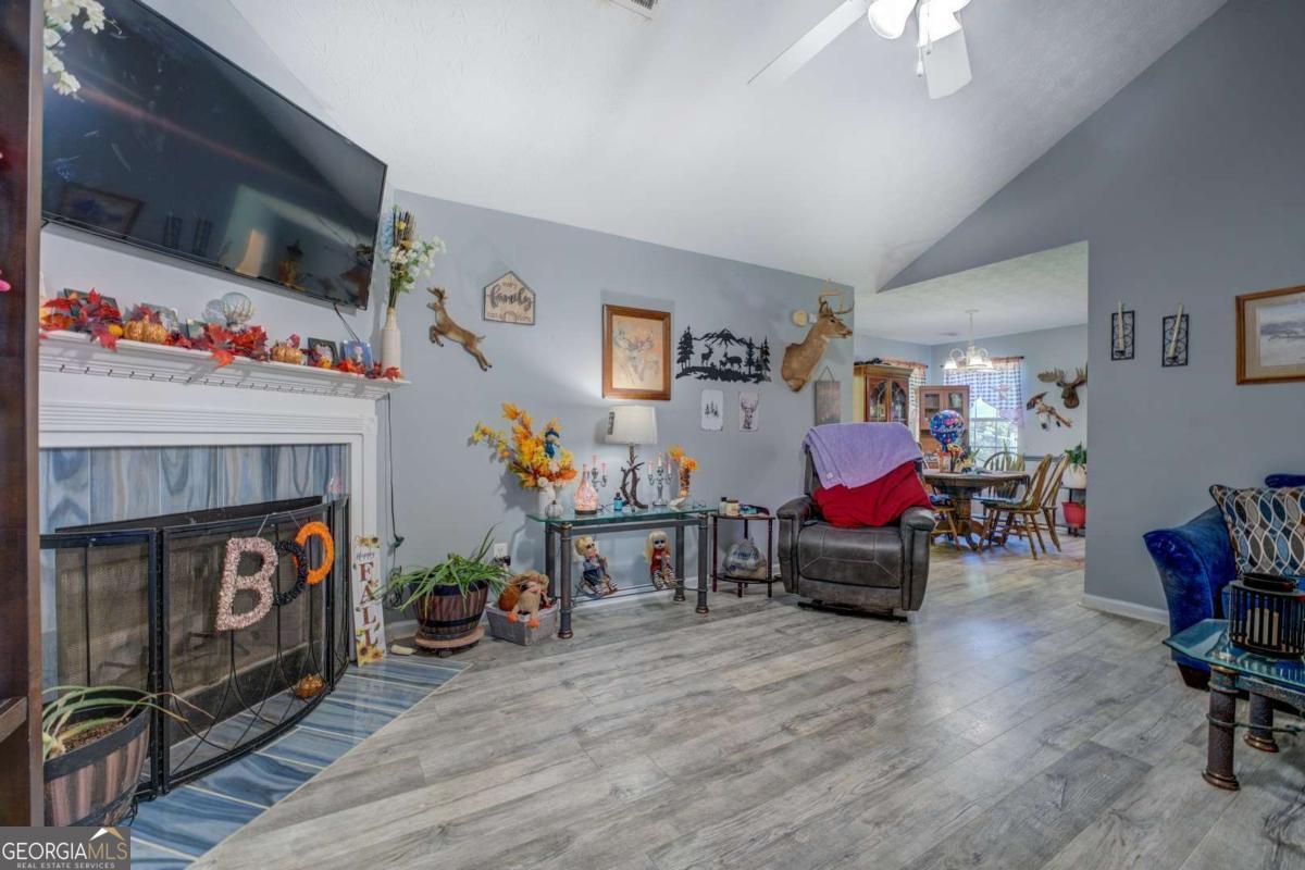 20 Summer Breeze CT