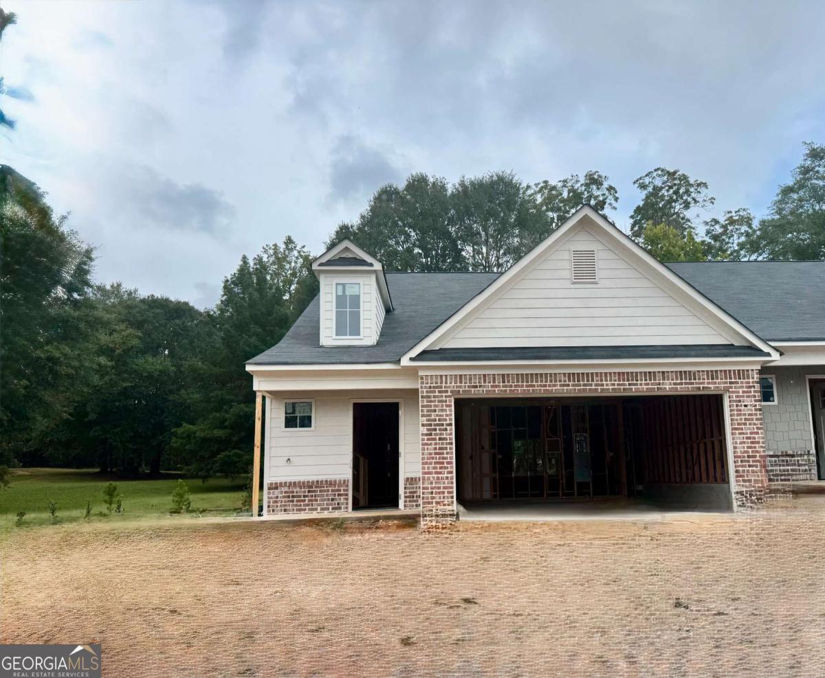 42 Silver Leaf LN