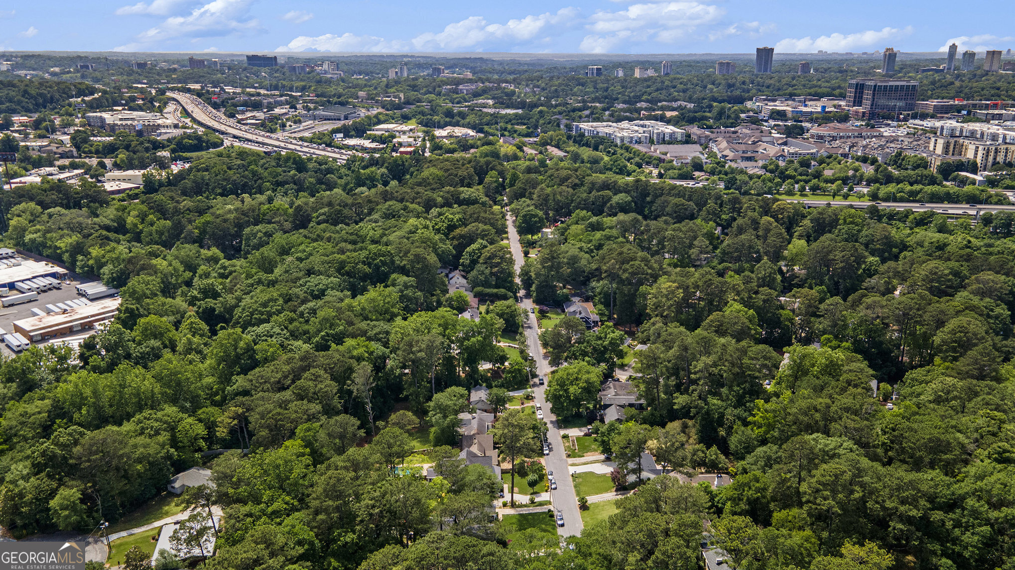 Atlanta, Georgia 30324, United States, 4 Bedrooms Bedrooms, ,2 BathroomsBathrooms,Residential,Active,132522