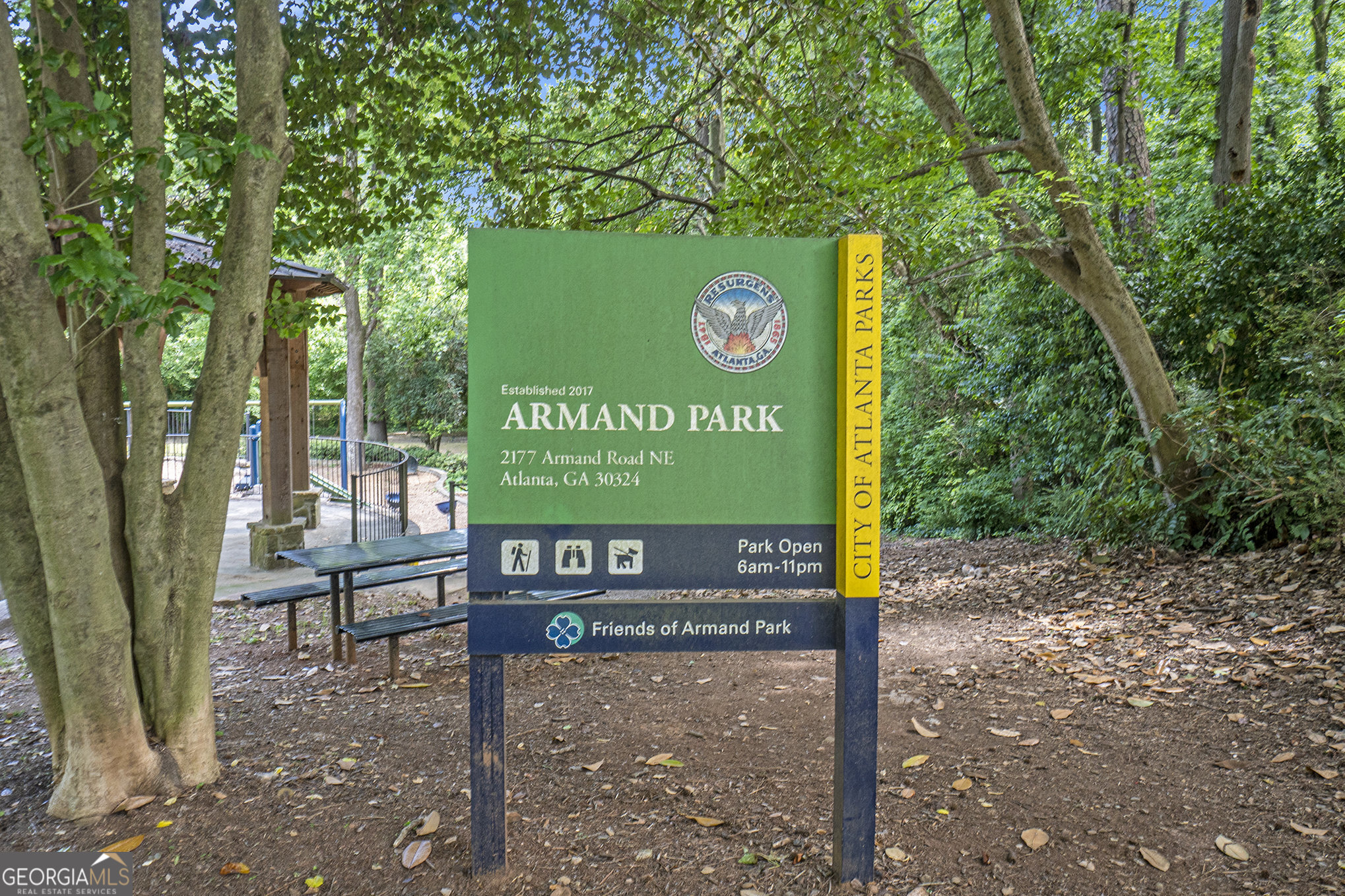 Atlanta, Georgia 30324, United States, 4 Bedrooms Bedrooms, ,2 BathroomsBathrooms,Residential,Active,132522