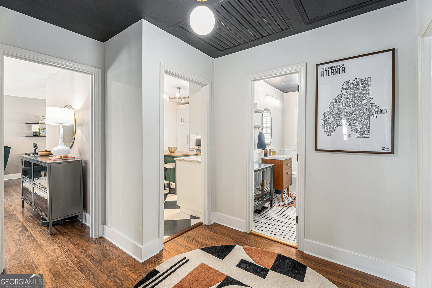 Atlanta, Georgia 30324, United States, 4 Bedrooms Bedrooms, ,2 BathroomsBathrooms,Residential,Active,132522