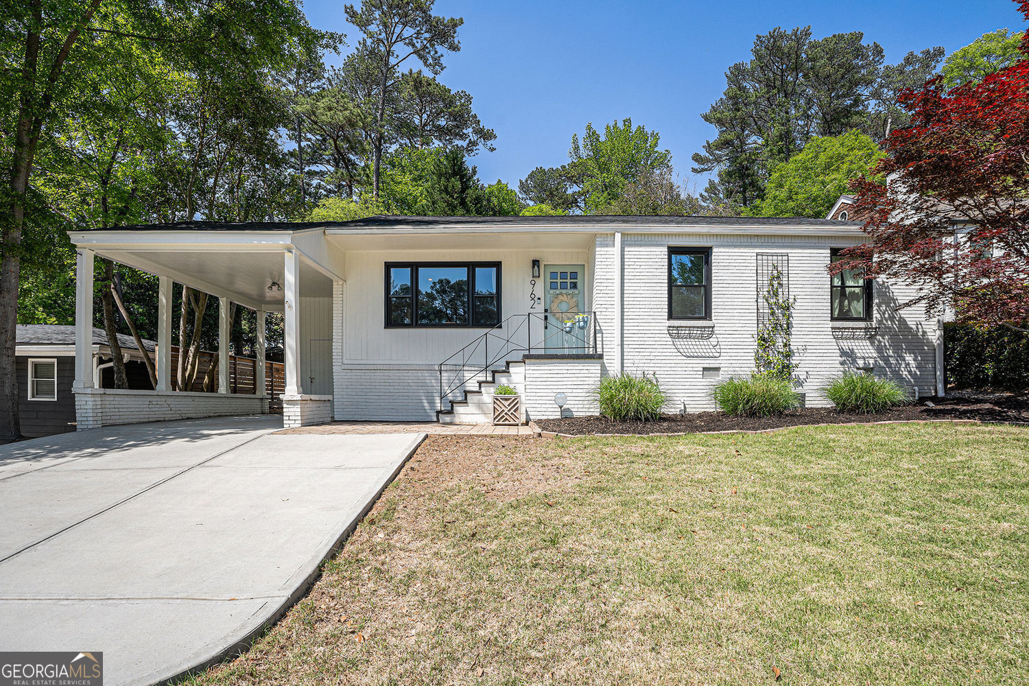 Atlanta, Georgia 30324, United States, 4 Bedrooms Bedrooms, ,2 BathroomsBathrooms,Residential,Active,132522