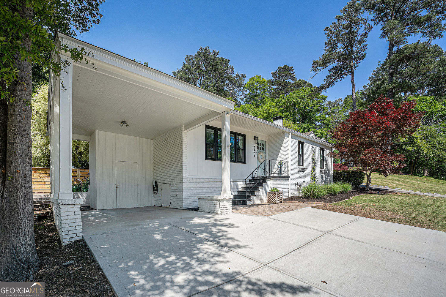 Atlanta, Georgia 30324, United States, 4 Bedrooms Bedrooms, ,2 BathroomsBathrooms,Residential,Active,132522