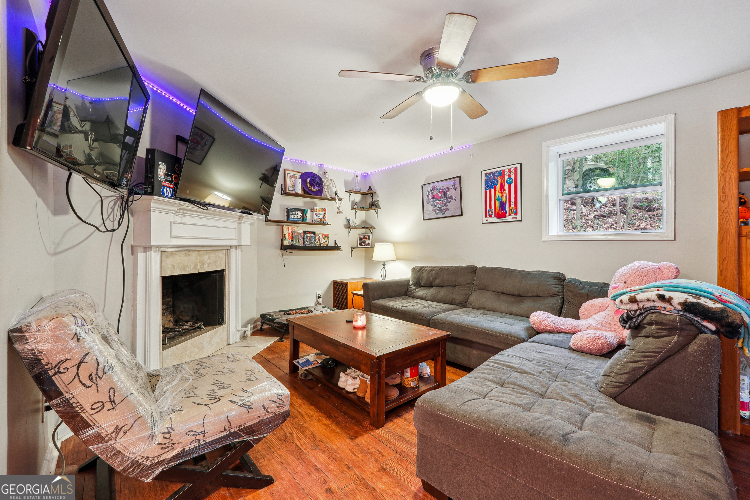 1291 Marcelle Heights PL