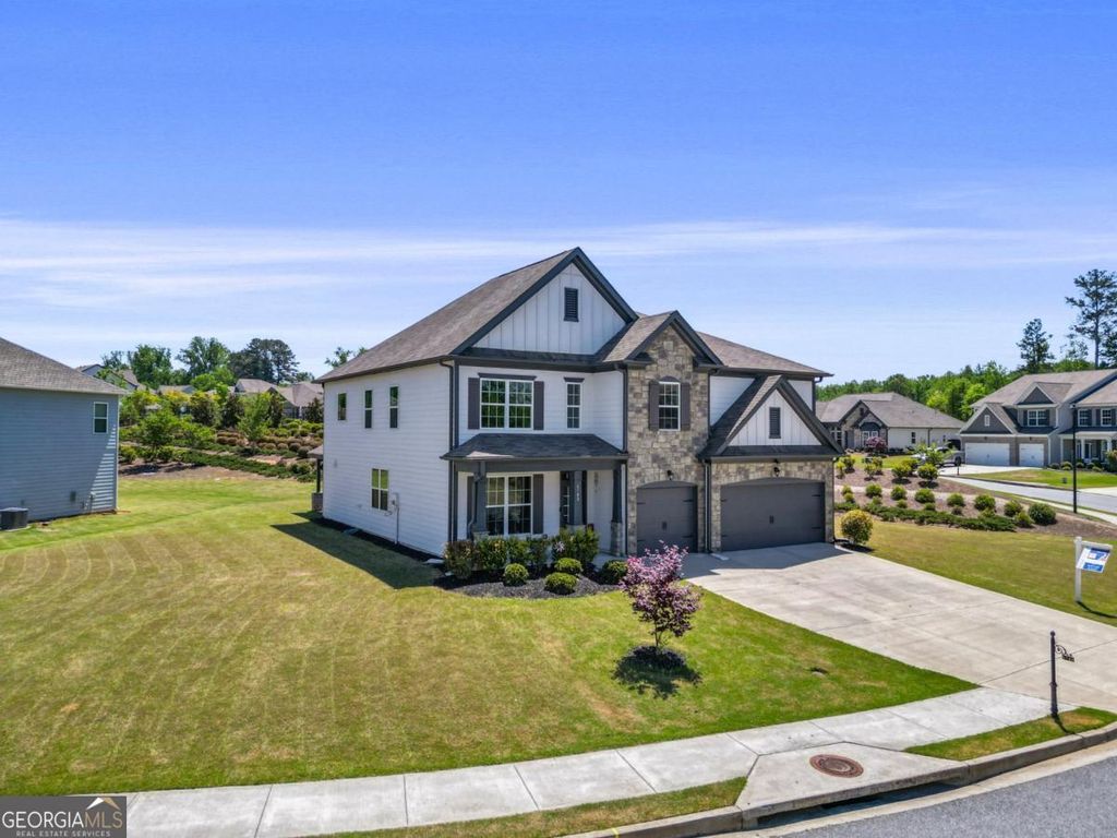 Photo of 6780 Rambling Vale, Cumming, GA 30028 (MLS # 10739913)