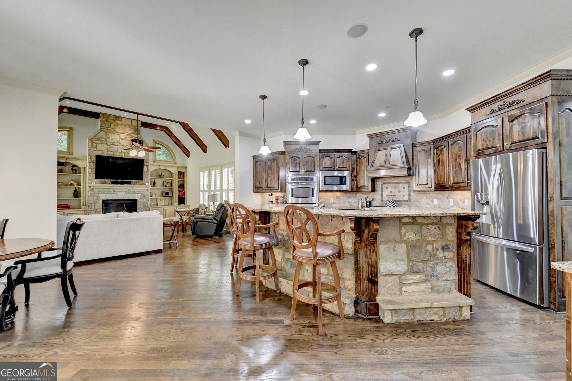 ST MARLO COUNTRY CLUBB - Residential