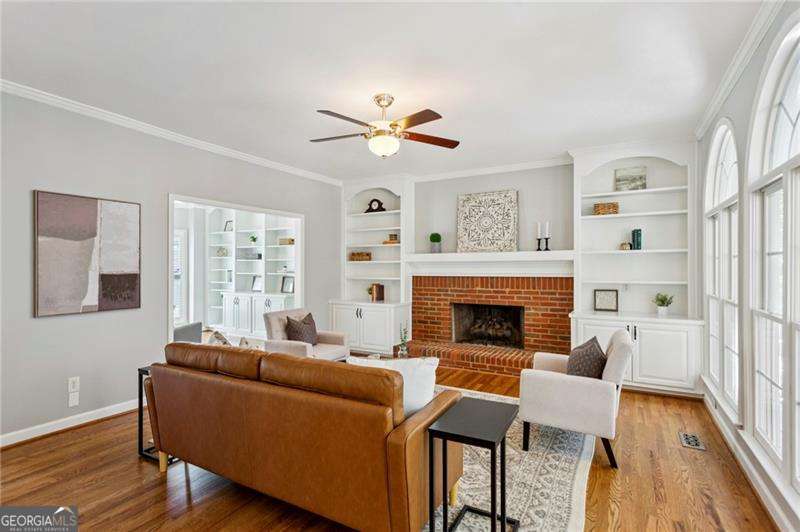 1181 Parkland RUN SE