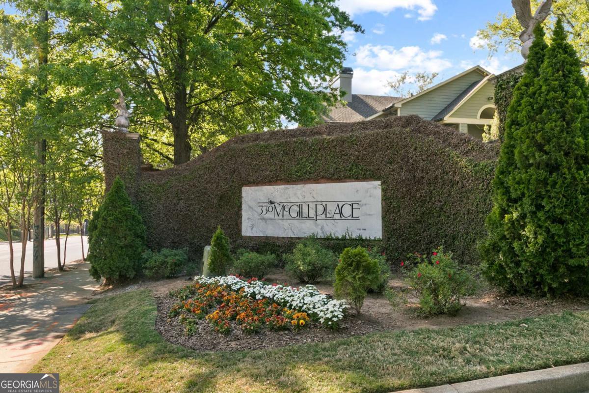 524 Mcgill PL NE 524