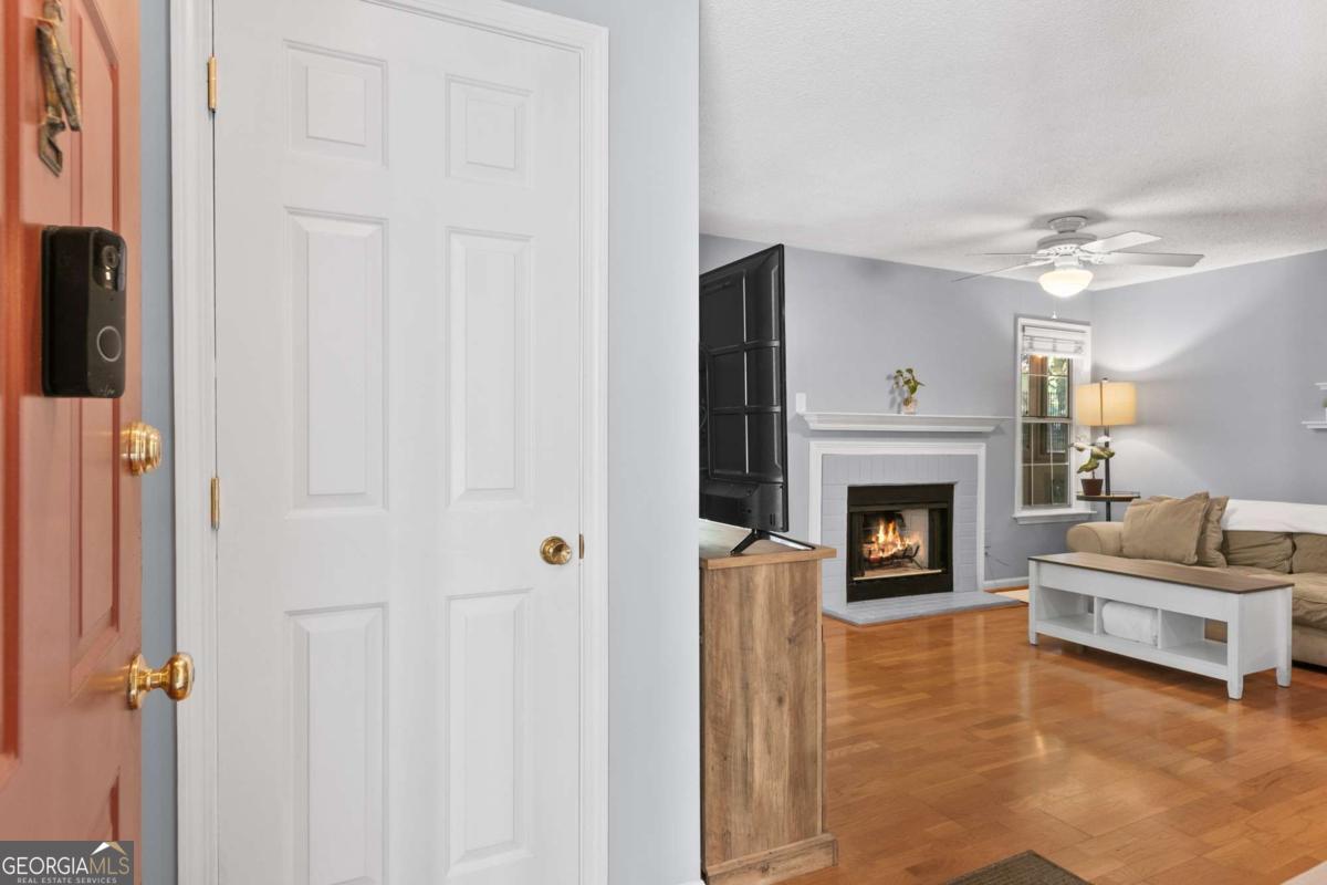 524 Mcgill PL NE 524