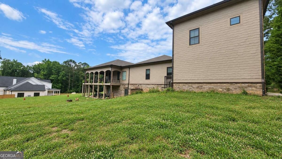 1380 Elva DR SW