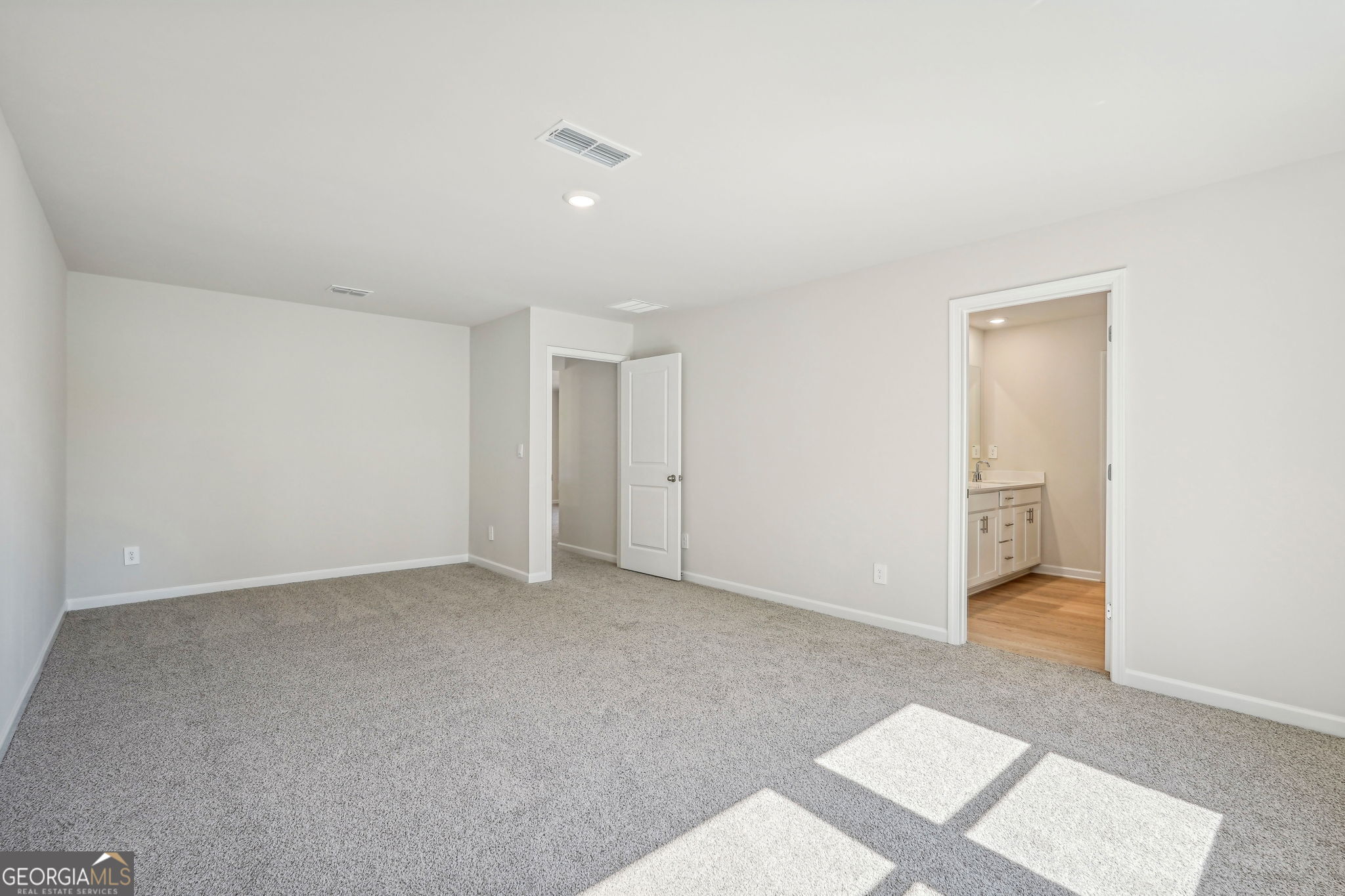 Hamilton Crossing - Residential