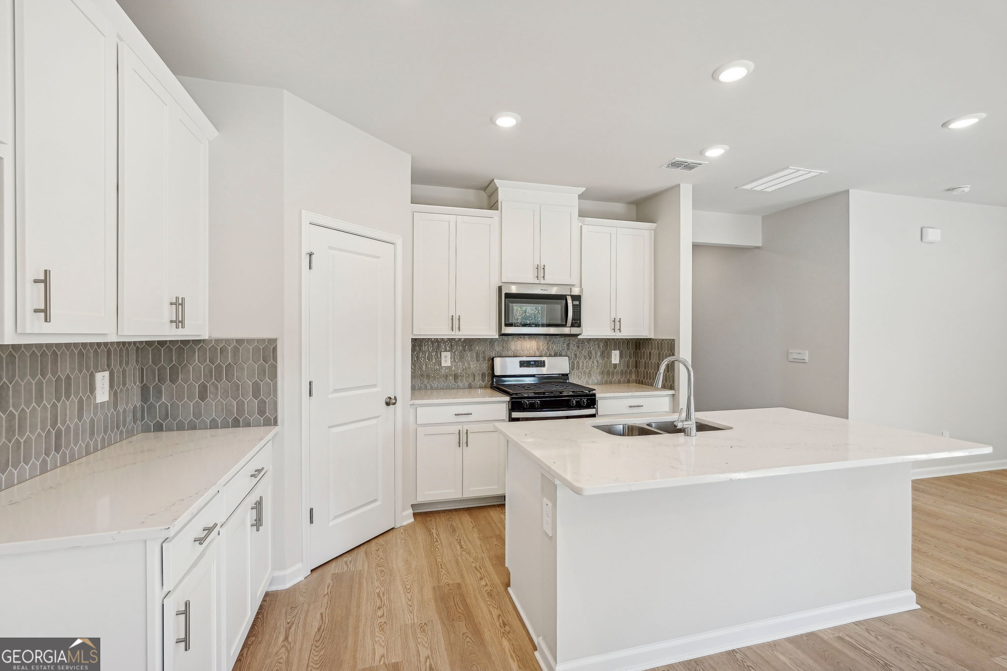 Hamilton Crossing - Residential