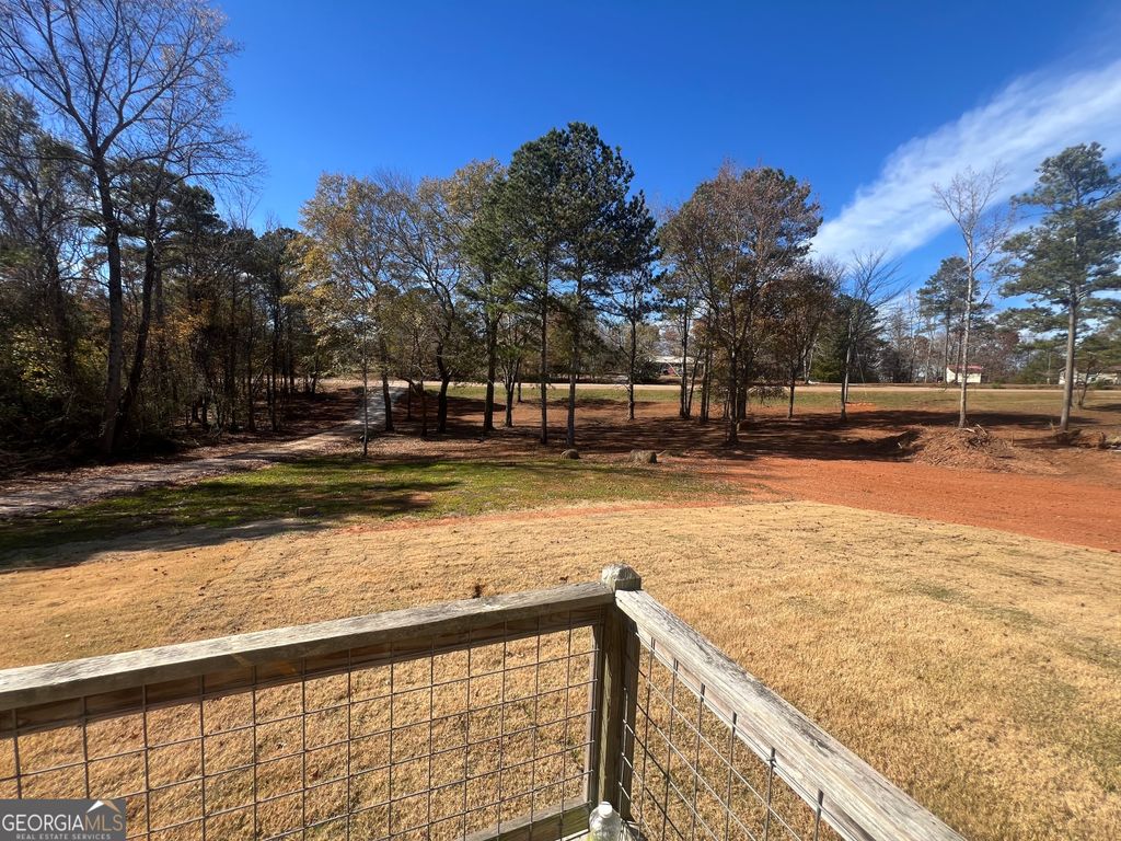 Photo of 1425 Dowdy, Roopville, GA 30170 (MLS # 10661045)