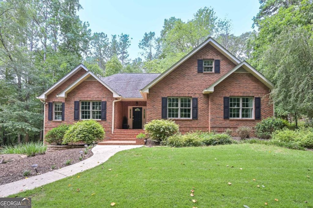 Photo of 5885 West Chapel Hill Road, Douglasville, GA 30135 (MLS # 10655539)