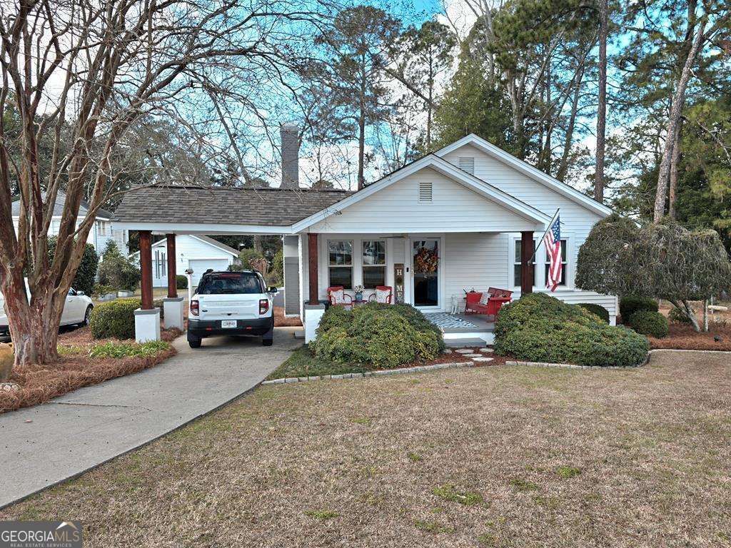 Photo of 647 Grand Street #3-4, Ashburn, GA 31714 (MLS # 10716803)