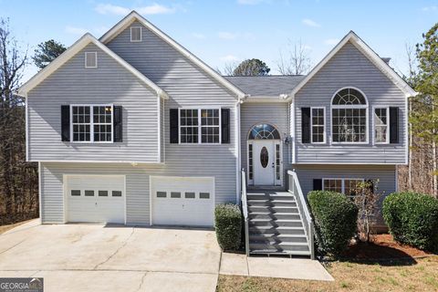 Photo of 7310 BATTLE Point, Douglasville, GA 30134 (MLS # 10691384)
