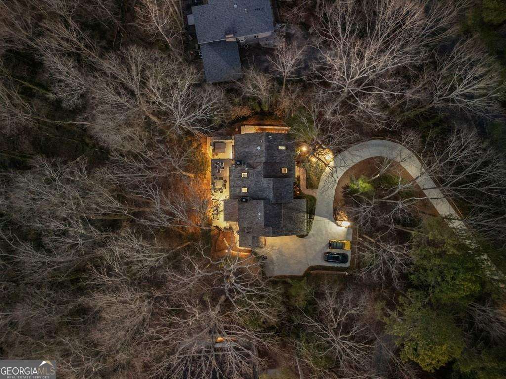 Photo of 1095 Edgewater Drive, Sandy Springs, GA 30328 (MLS # 10681410)