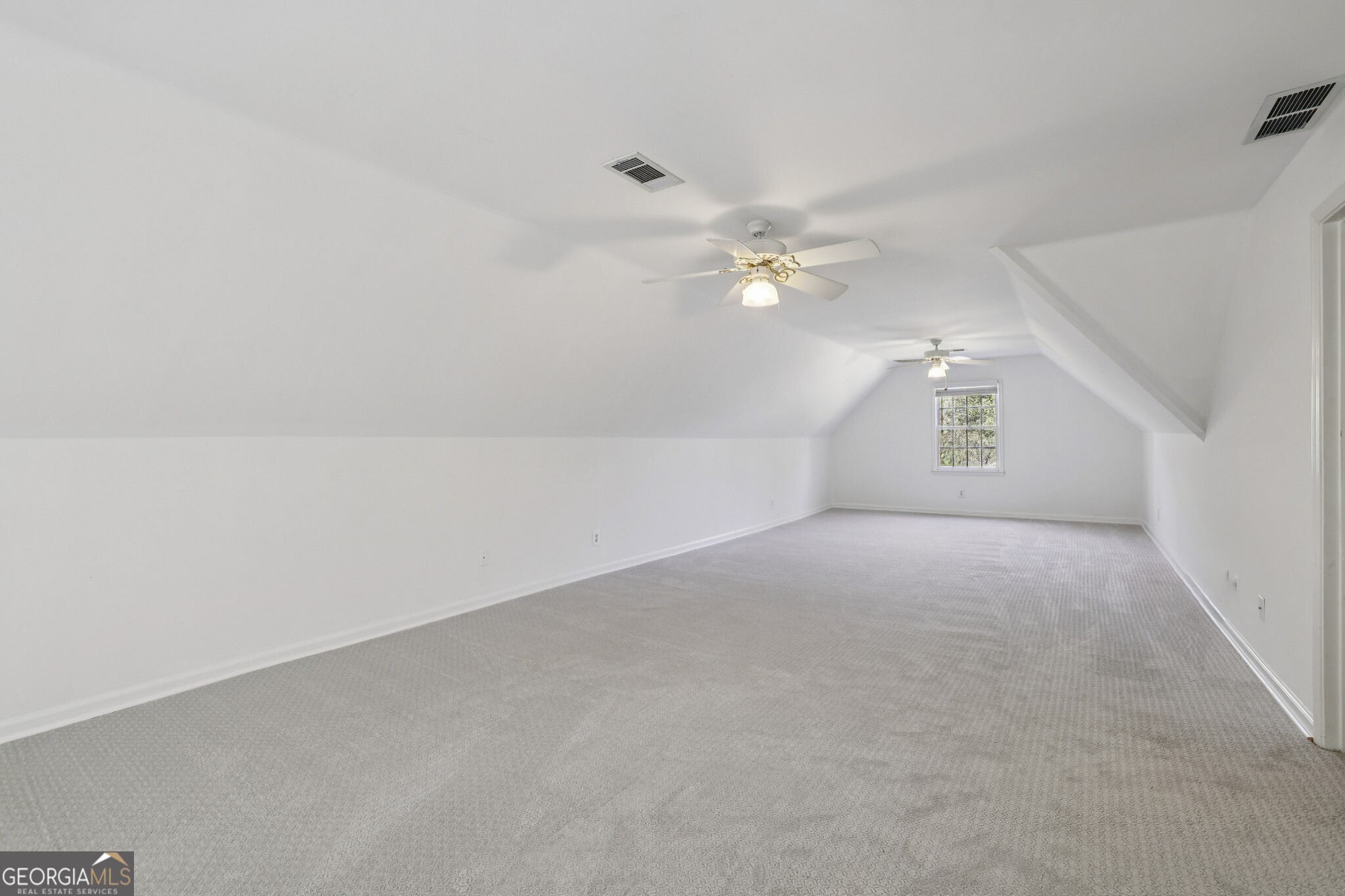 River Chase - Residential