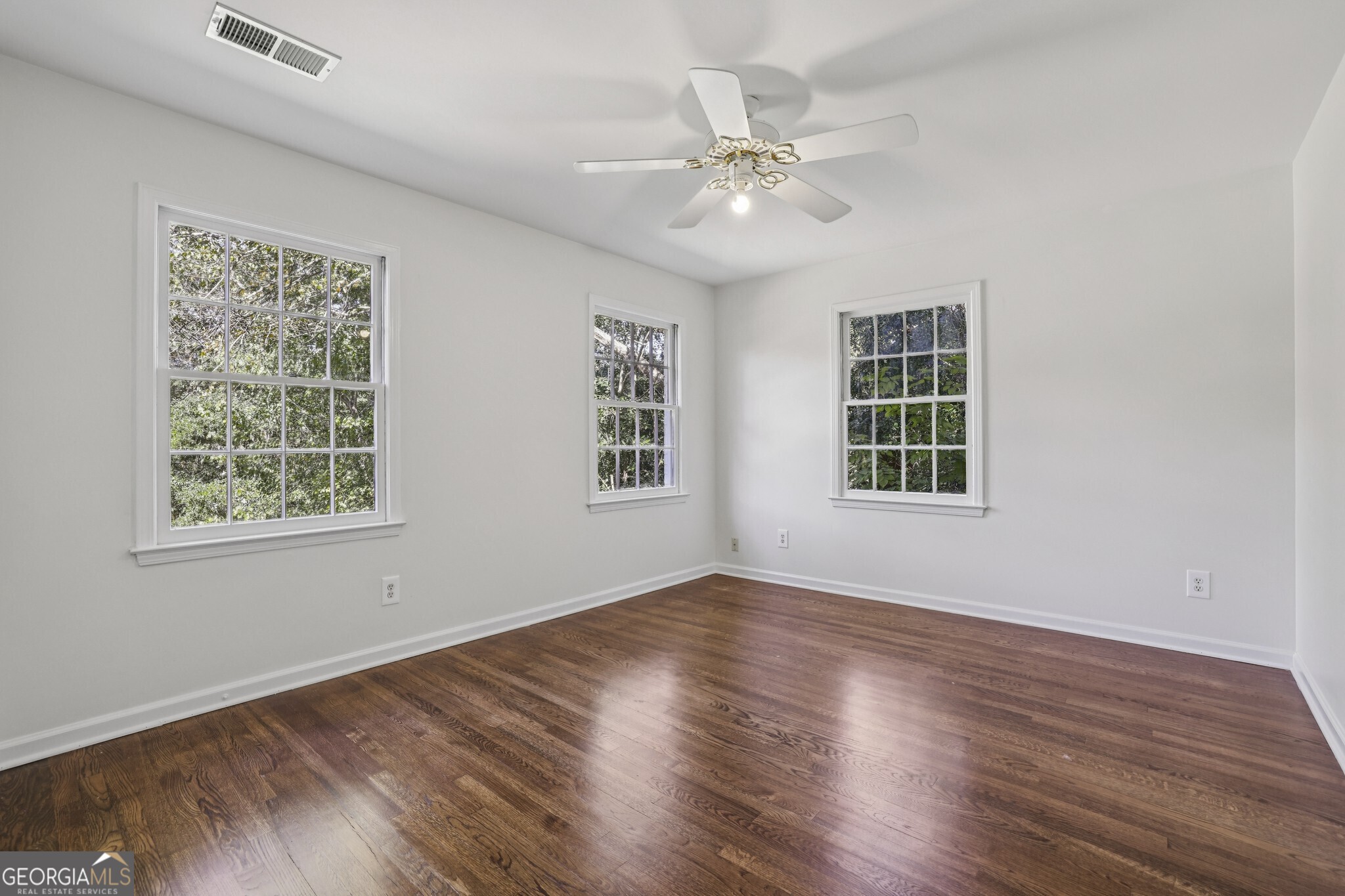 River Chase - Residential