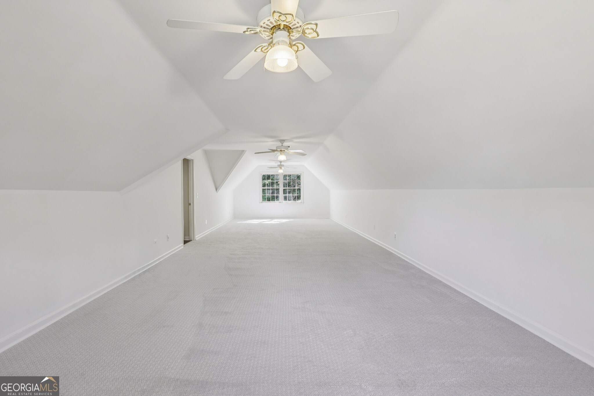 River Chase - Residential