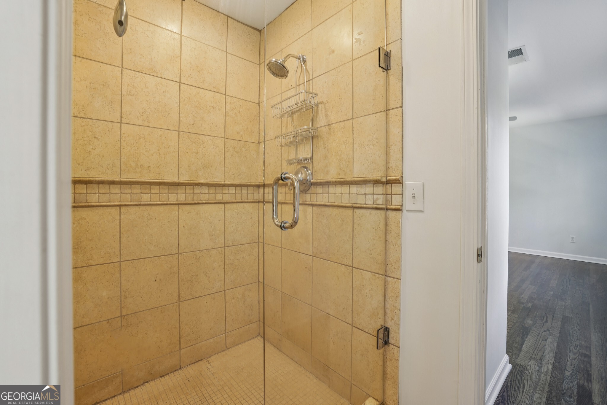 River Chase - Residential