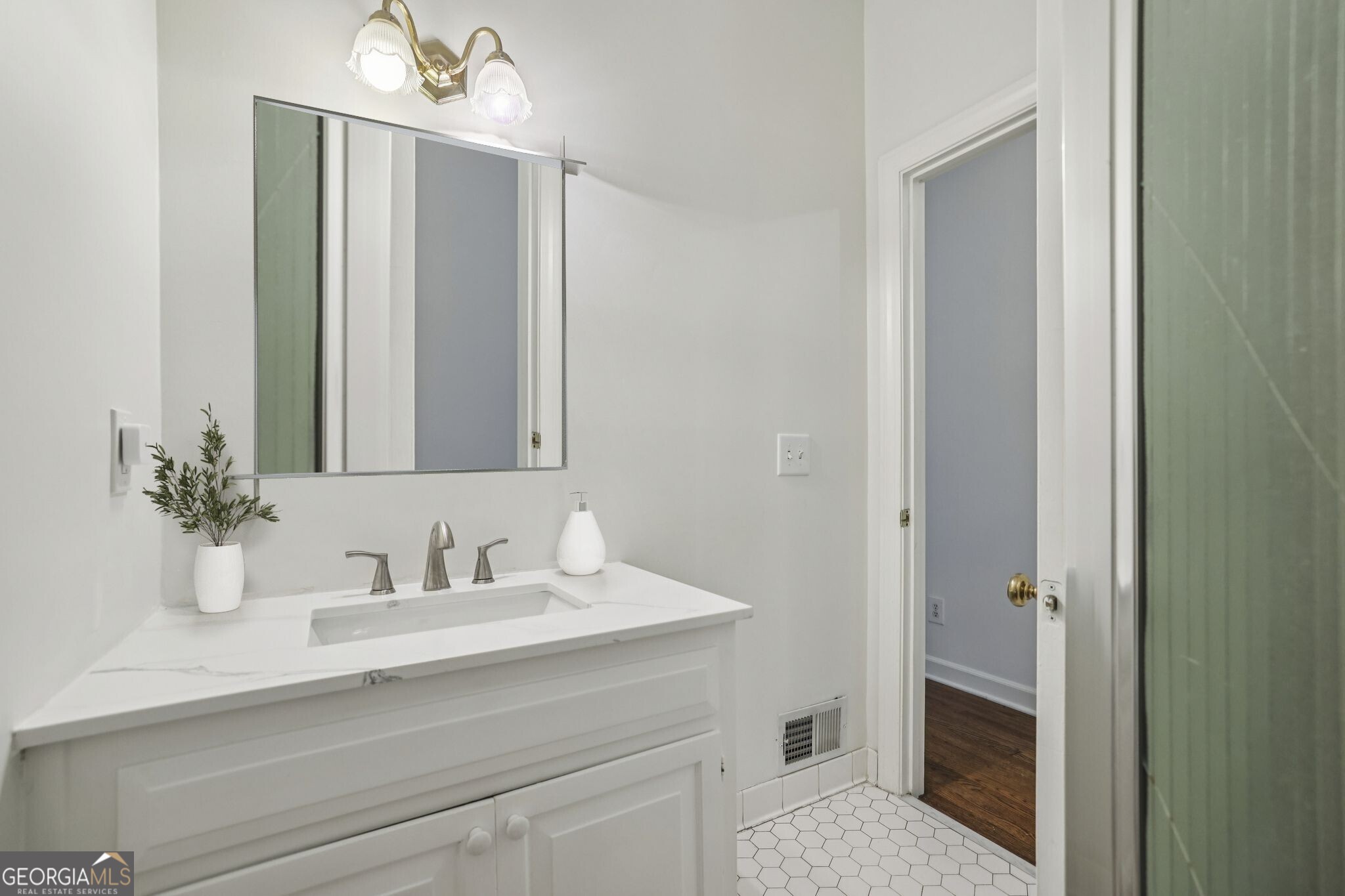 River Chase - Residential