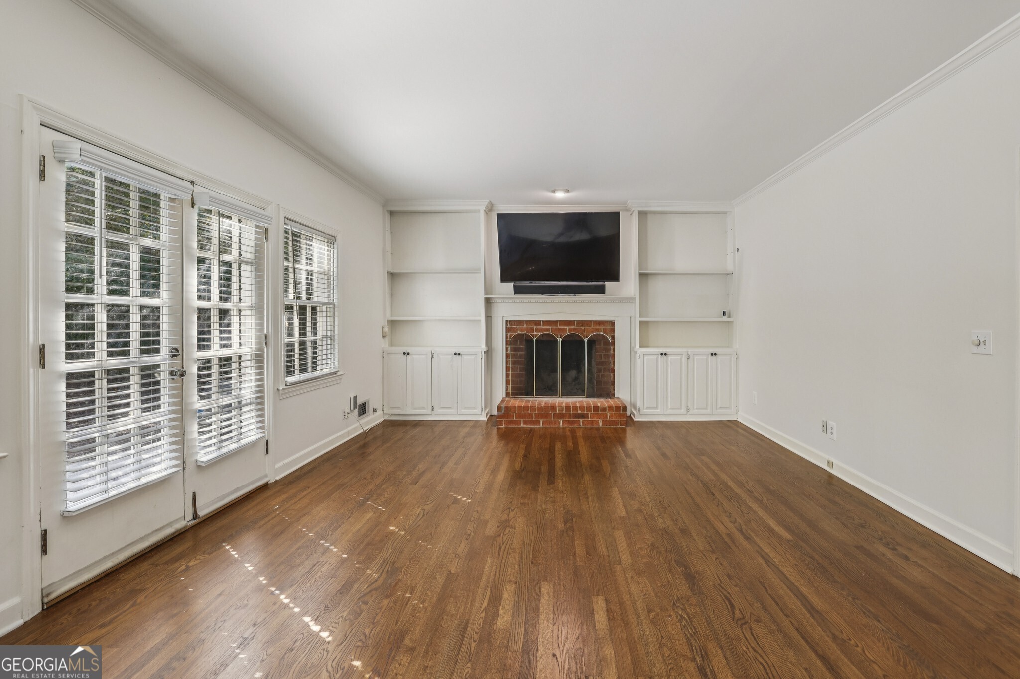 River Chase - Residential