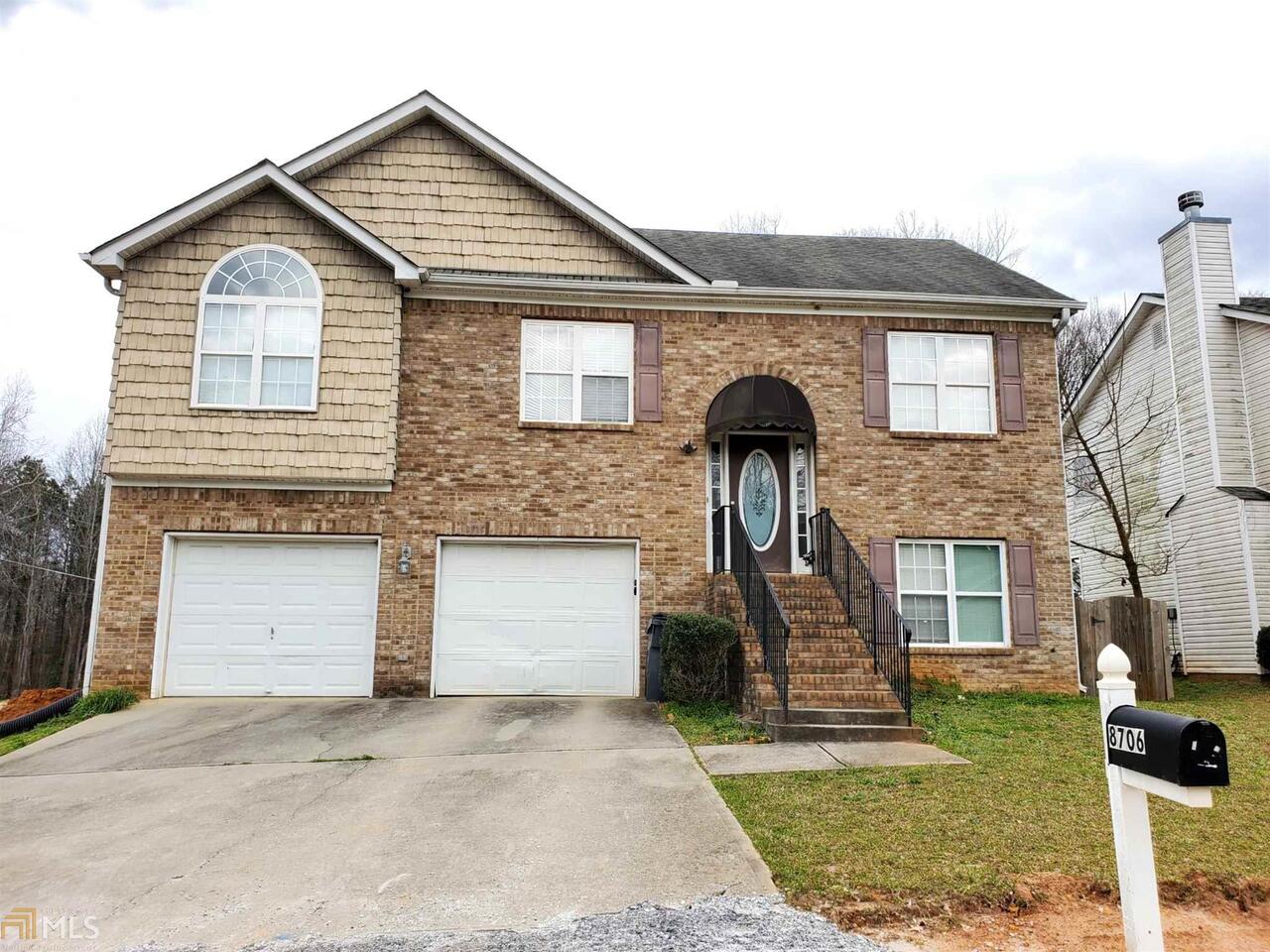This property is coming soon! Due to COVID-19, showings at this property will be able to occur after 3/31/2020. AVAILABLE NOW! Stunningly renovated 4 bedroom,3 bathroom home in Jonesboro. This home features all new flooring, paint, counters and stainless steel appliances. Call today, this won't last long!