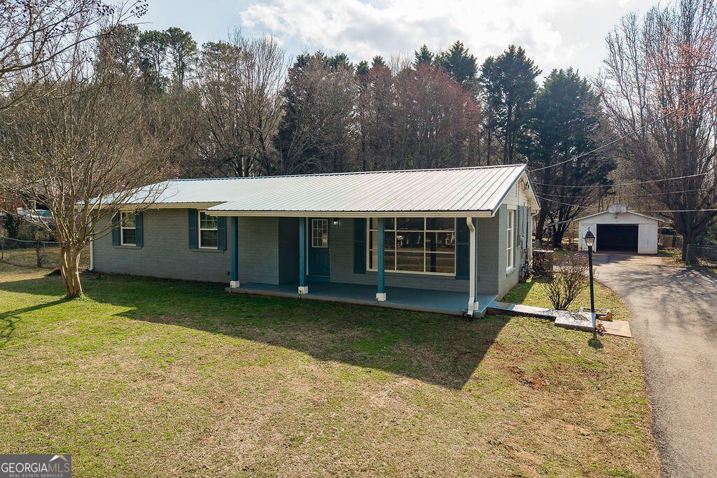Photo of 137 Duke Street, Jefferson, GA 30549 (MLS # 10696043)