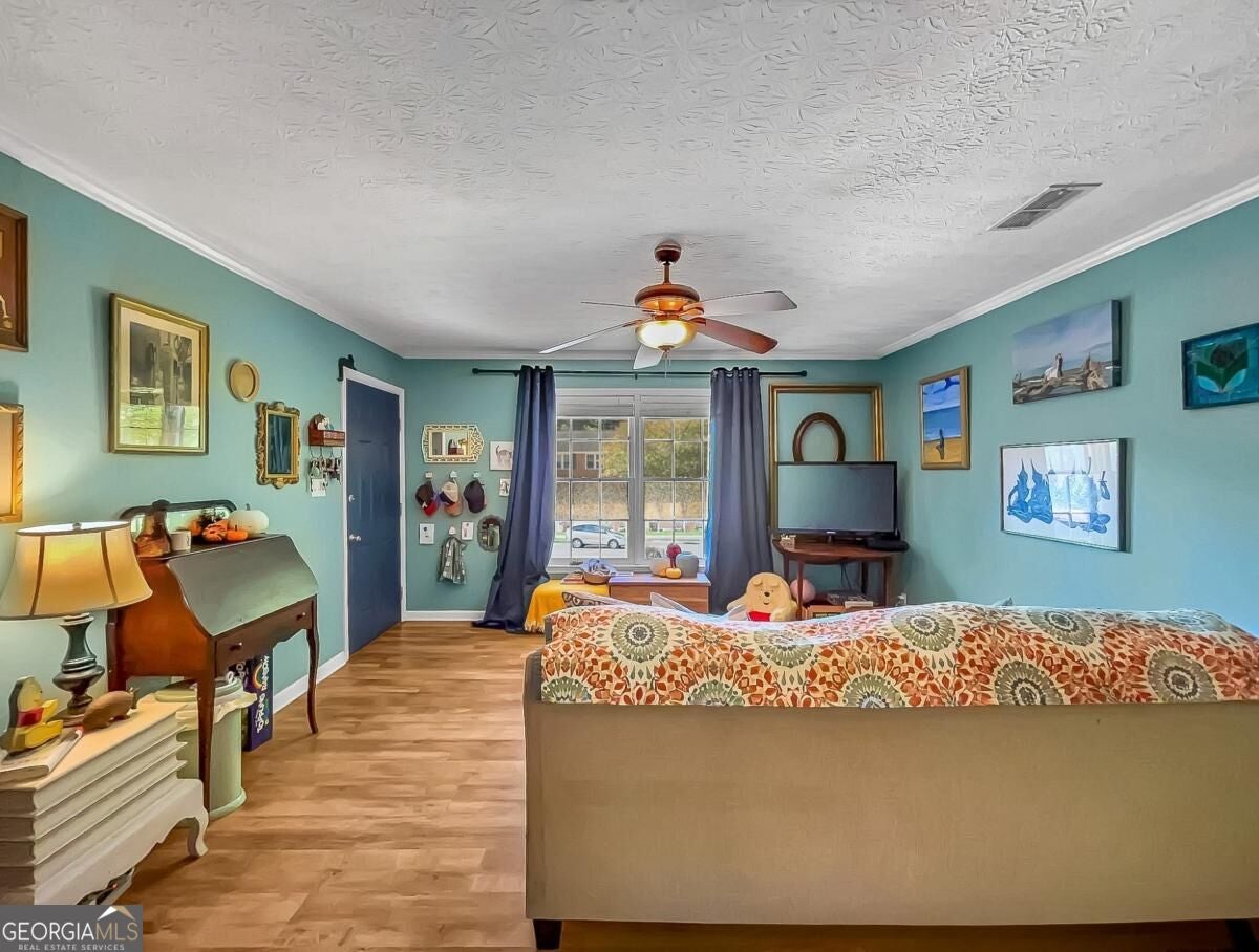 103 Barrington DR 3
