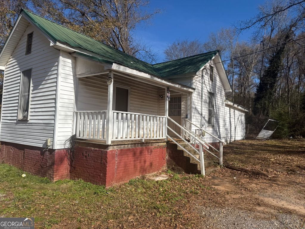 Photo of 1808 Murphy Avenue, Lagrange, GA 30240 (MLS # 10659631)