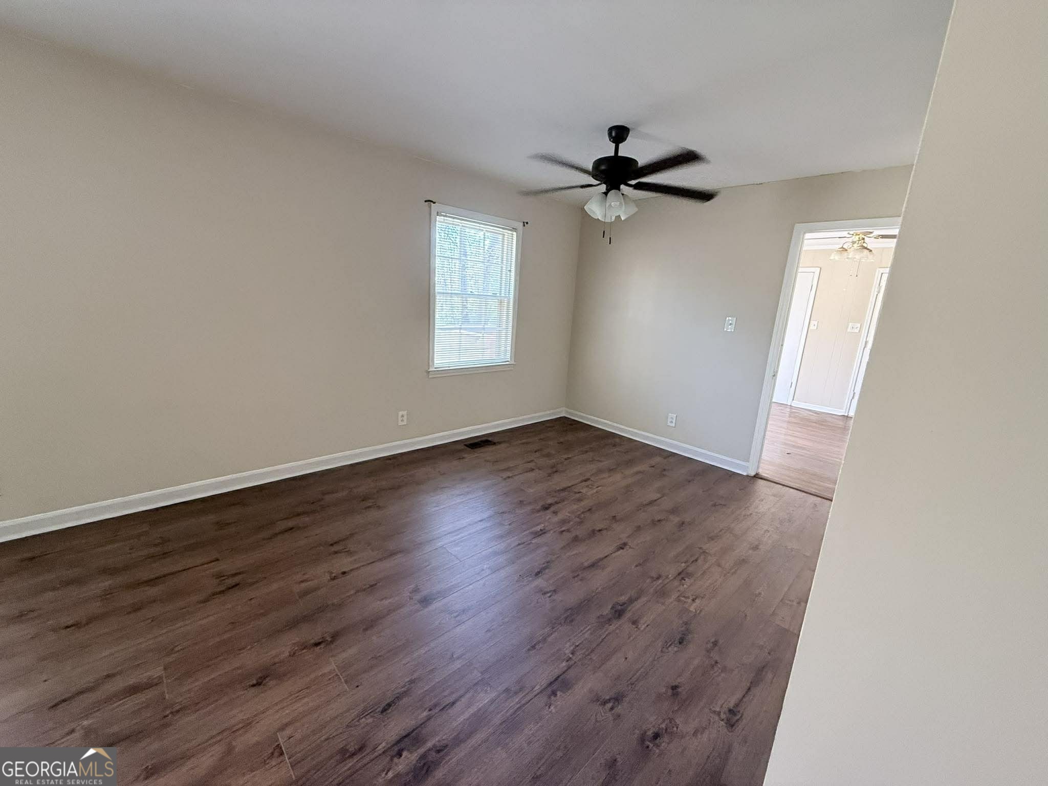 681 N Forest Lake DR