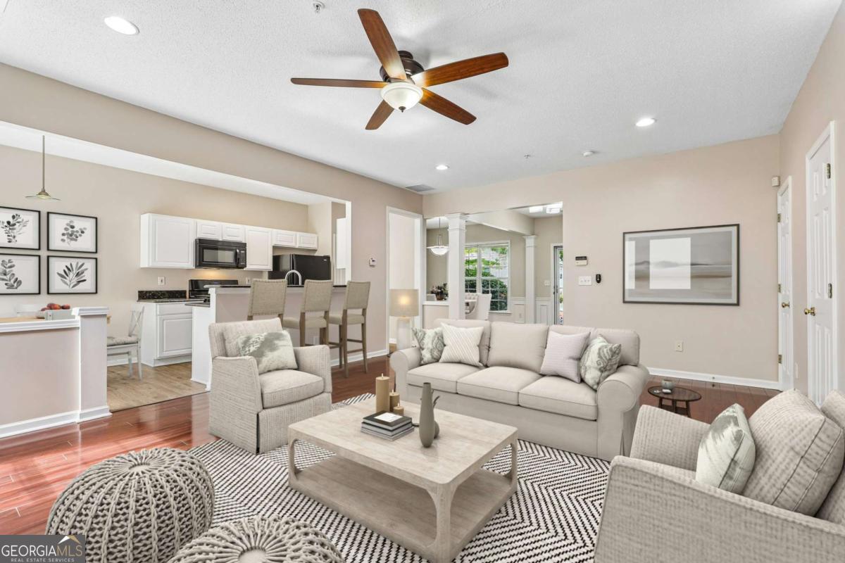 2779 Ashleigh LN