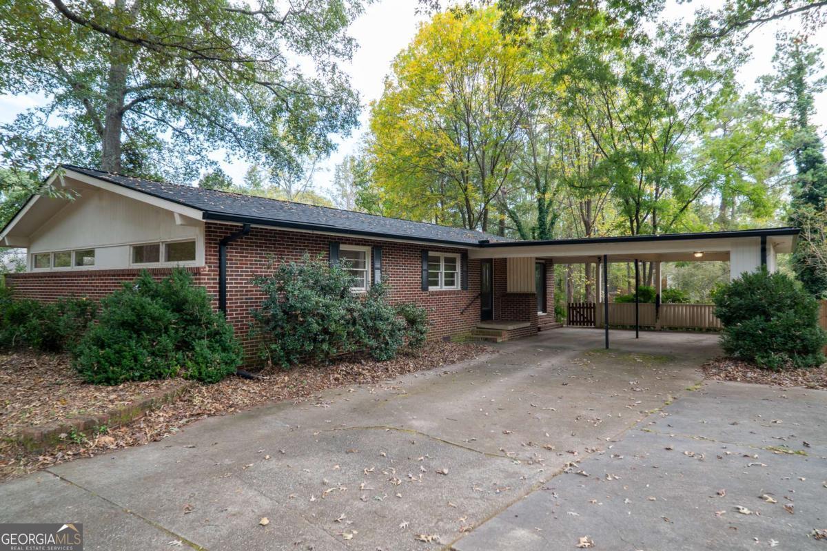 430 Forest RD