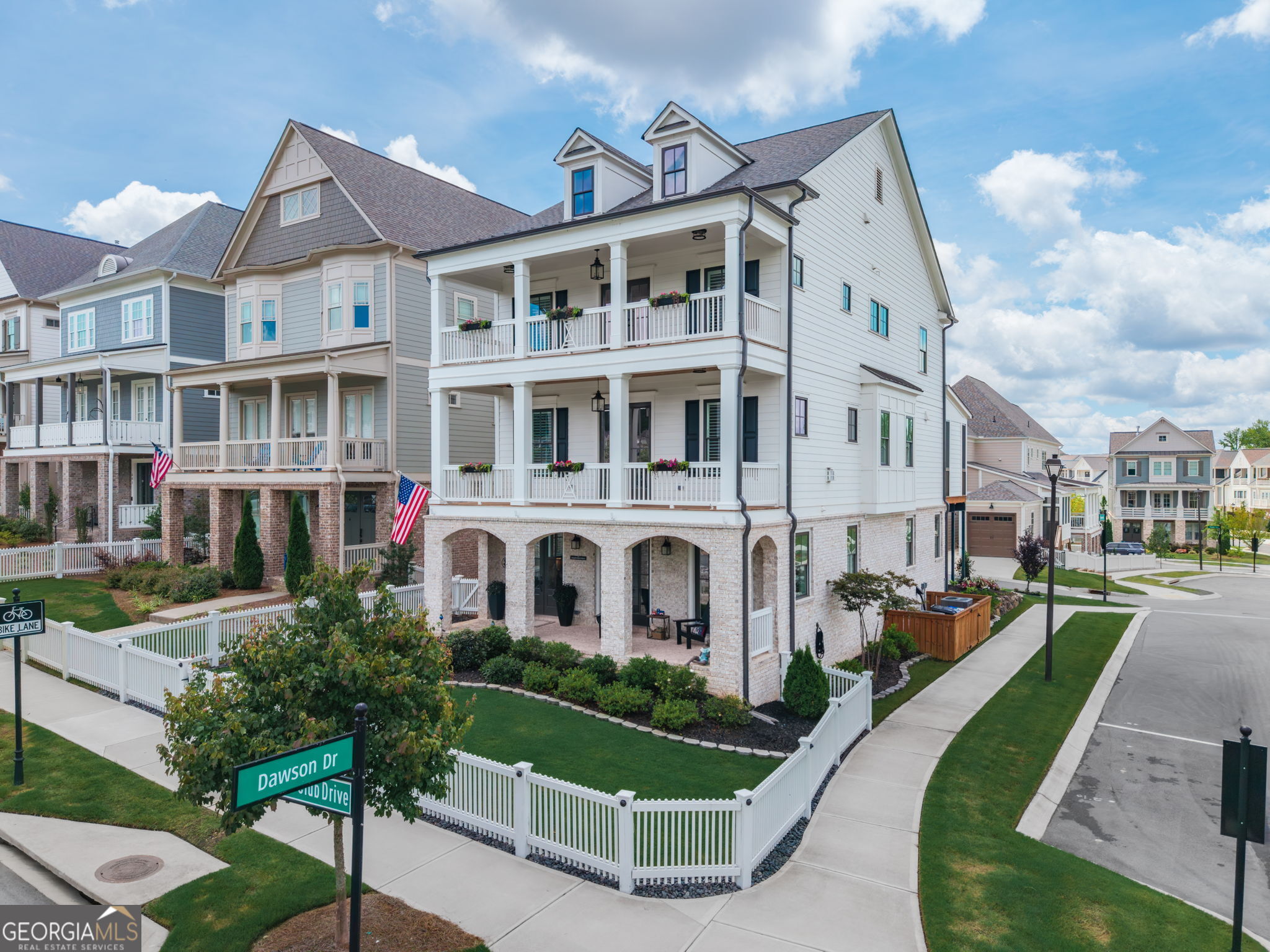 605 S Club DR