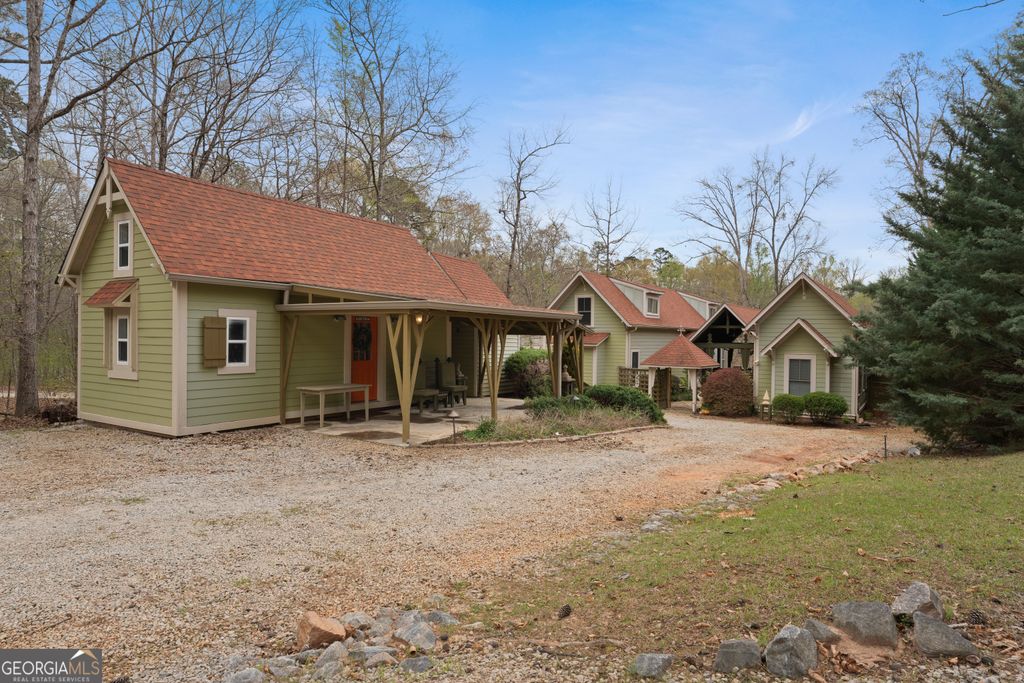 Photo of 243 Bluegill Road, Eatonton, GA 31024 (MLS # 10718931)