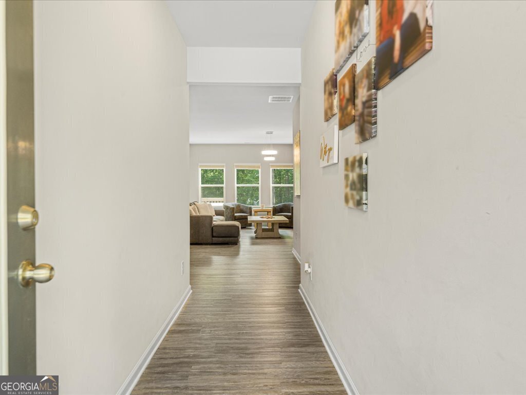 340 Louise LN