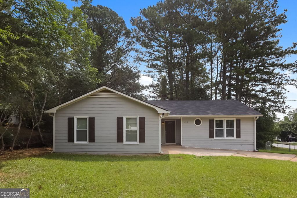 Photo of 6112 Chaseland Drive, Rex, GA 30273 (MLS # 10636796)