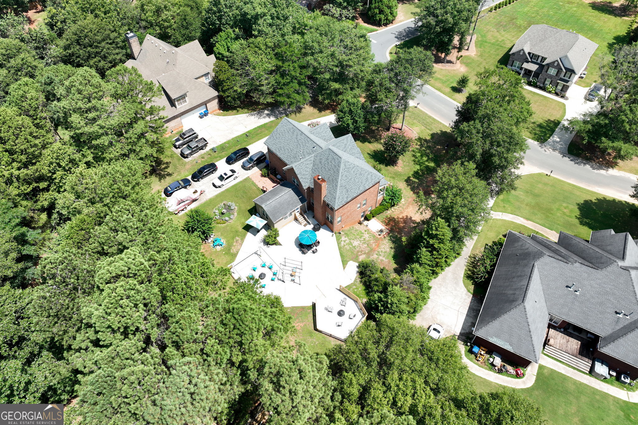 32 St. Ives CIR