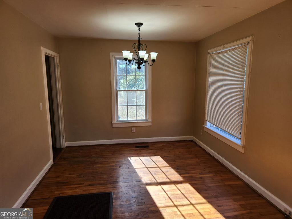 Photo of 719 Charlton Street NW, Rome, GA 30165 (MLS # 10673622)