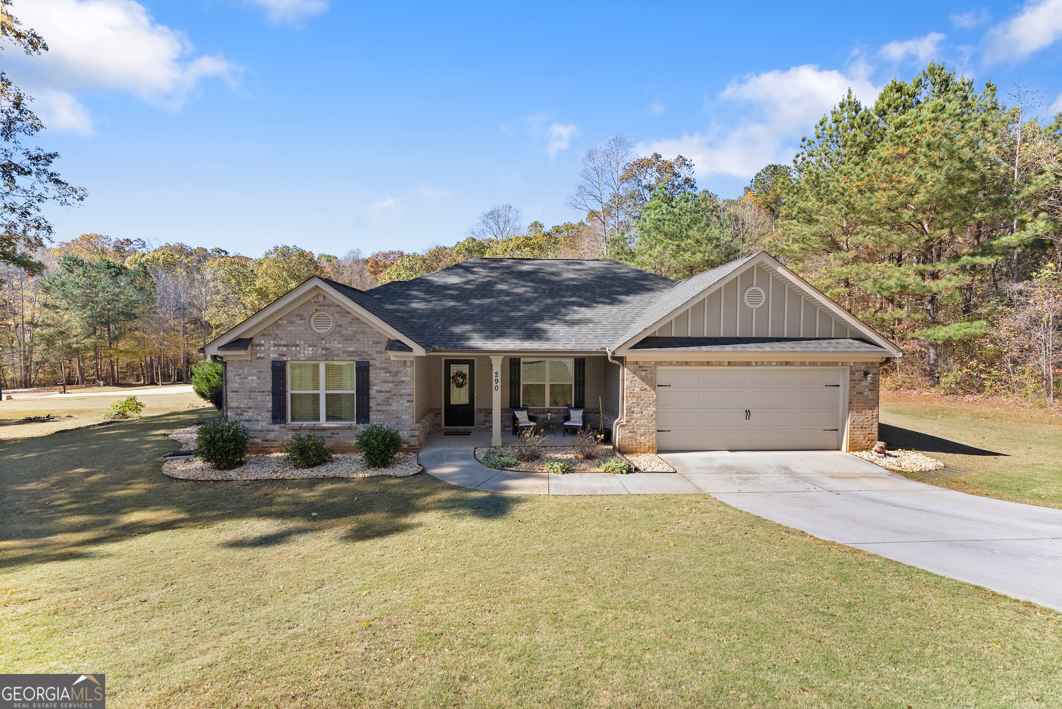 290 Emily Forest WAY