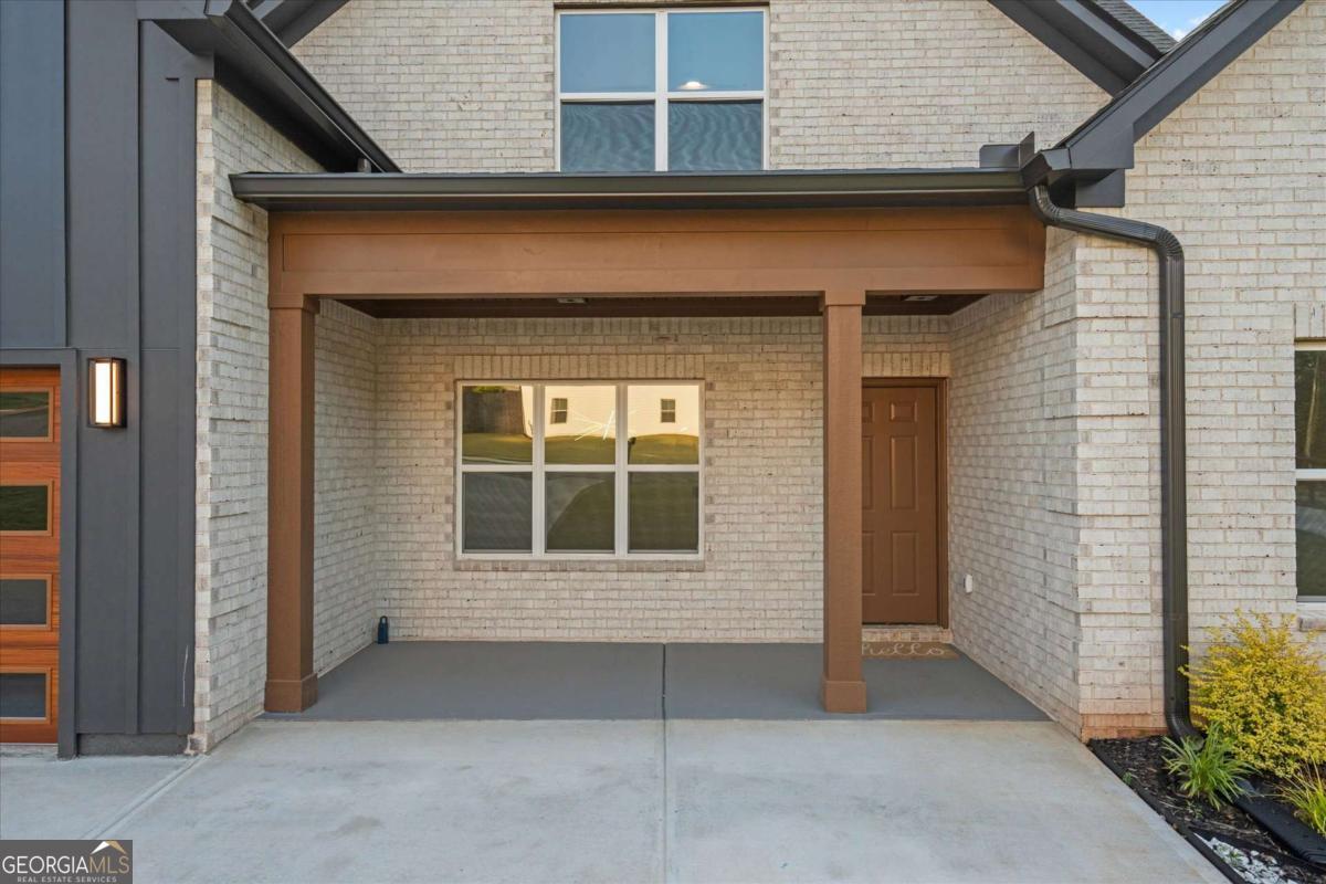 859 N Bay Overlook