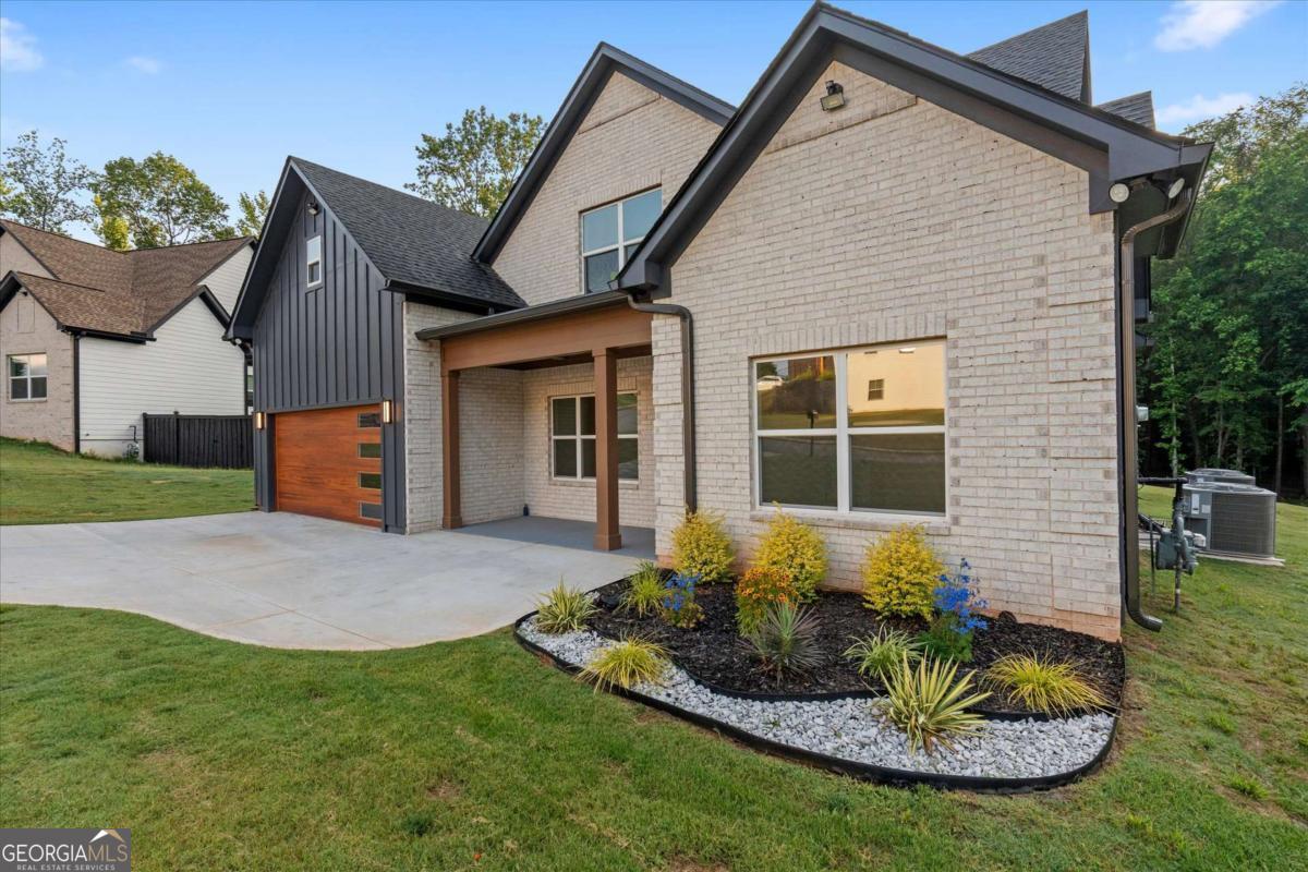 859 N Bay Overlook