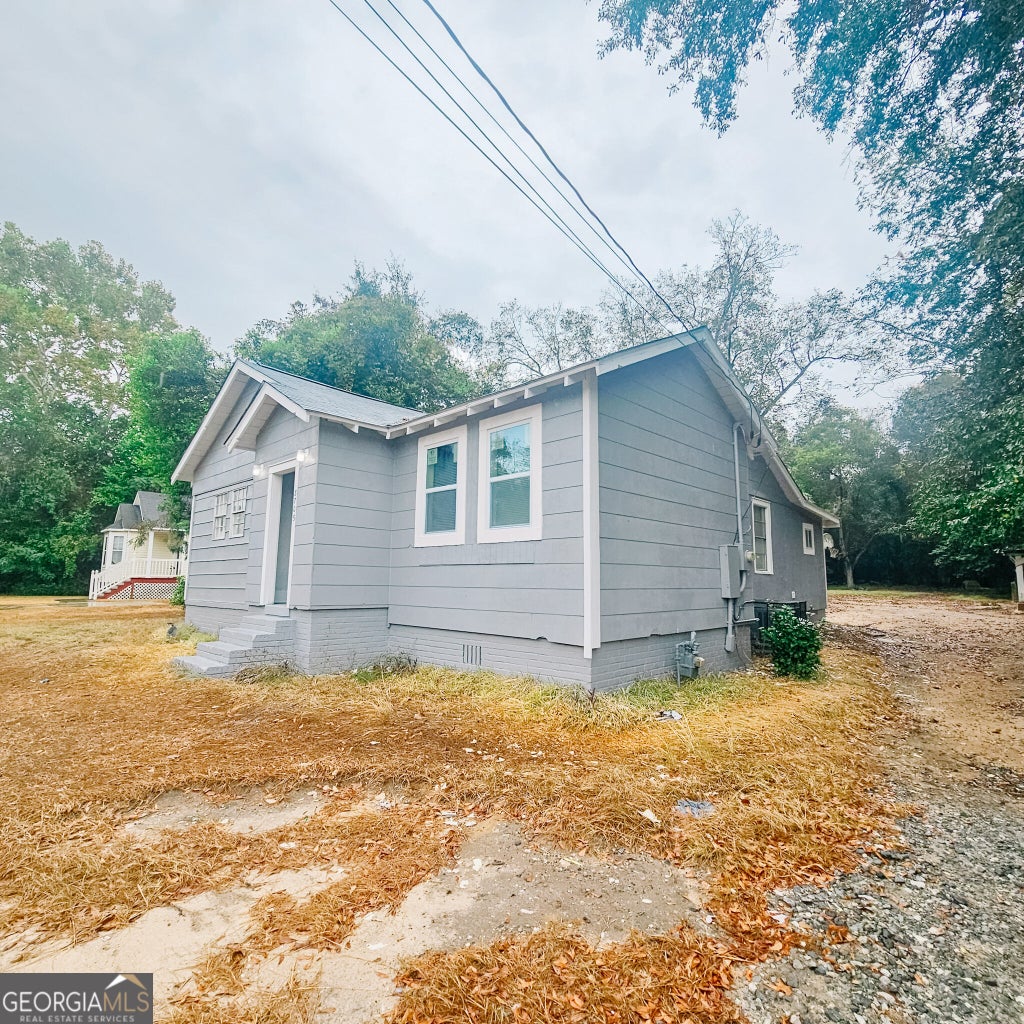 Photo of 3705 Log Cabin Drive, Macon, GA 31204 (MLS # 10870937)