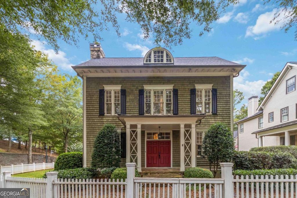 Photo of 1421 Hedgewood Lane NW, Kennesaw, GA 30152 (MLS # 10702932)