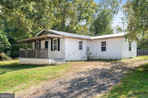 Tiny photo for 16 Walker Street, Cartersville, GA 30120 (MLS # 10626368)