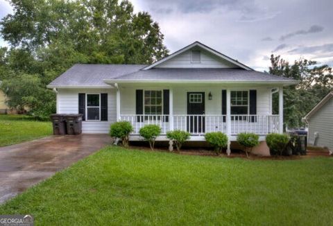 Tiny photo for 16 Walker Street, Cartersville, GA 30120 (MLS # 10626368)