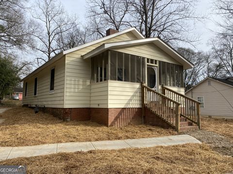 Tiny photo for 16 Walker Street, Cartersville, GA 30120 (MLS # 10626368)