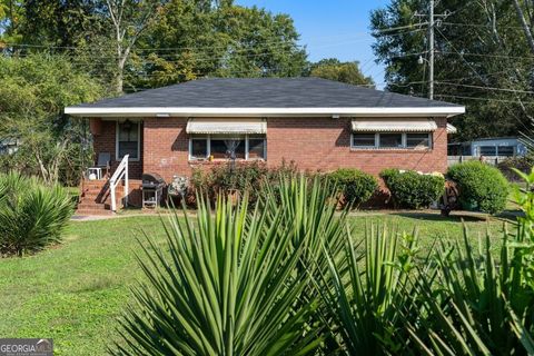 Tiny photo for 16 Walker Street, Cartersville, GA 30120 (MLS # 10626368)